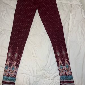 Woman’s small soft leggings